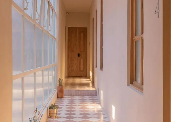 1914 Charm | Saturday Rooftop Yoga, San Rafael Apartamento *